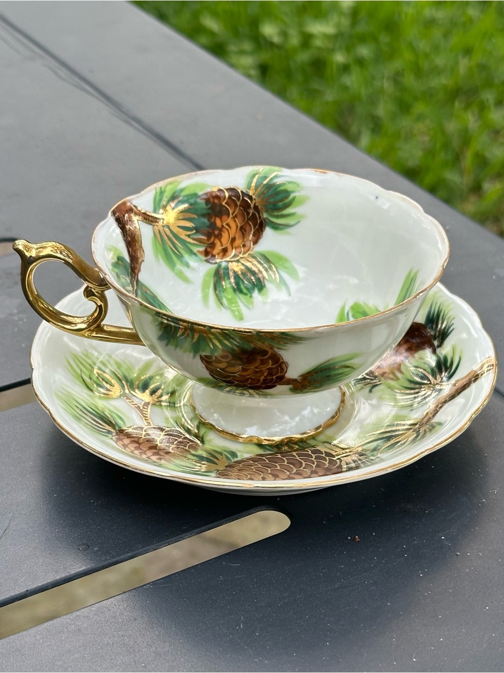 Vintage SAJI Japan Pine Cone & Needles hand-painted Teacup & Saucer Set